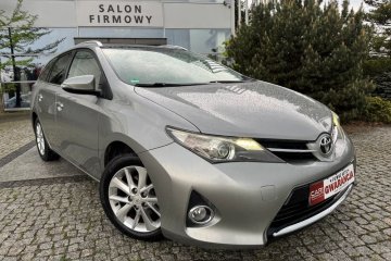 Toyota Auris 1.6 Premium +
