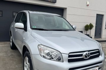 Toyota RAV4 2.0 4x4 Automatik Executive